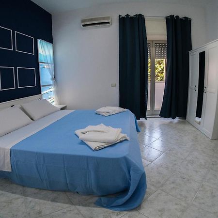 Ellebi Home نابولي المظهر الخارجي الصورة