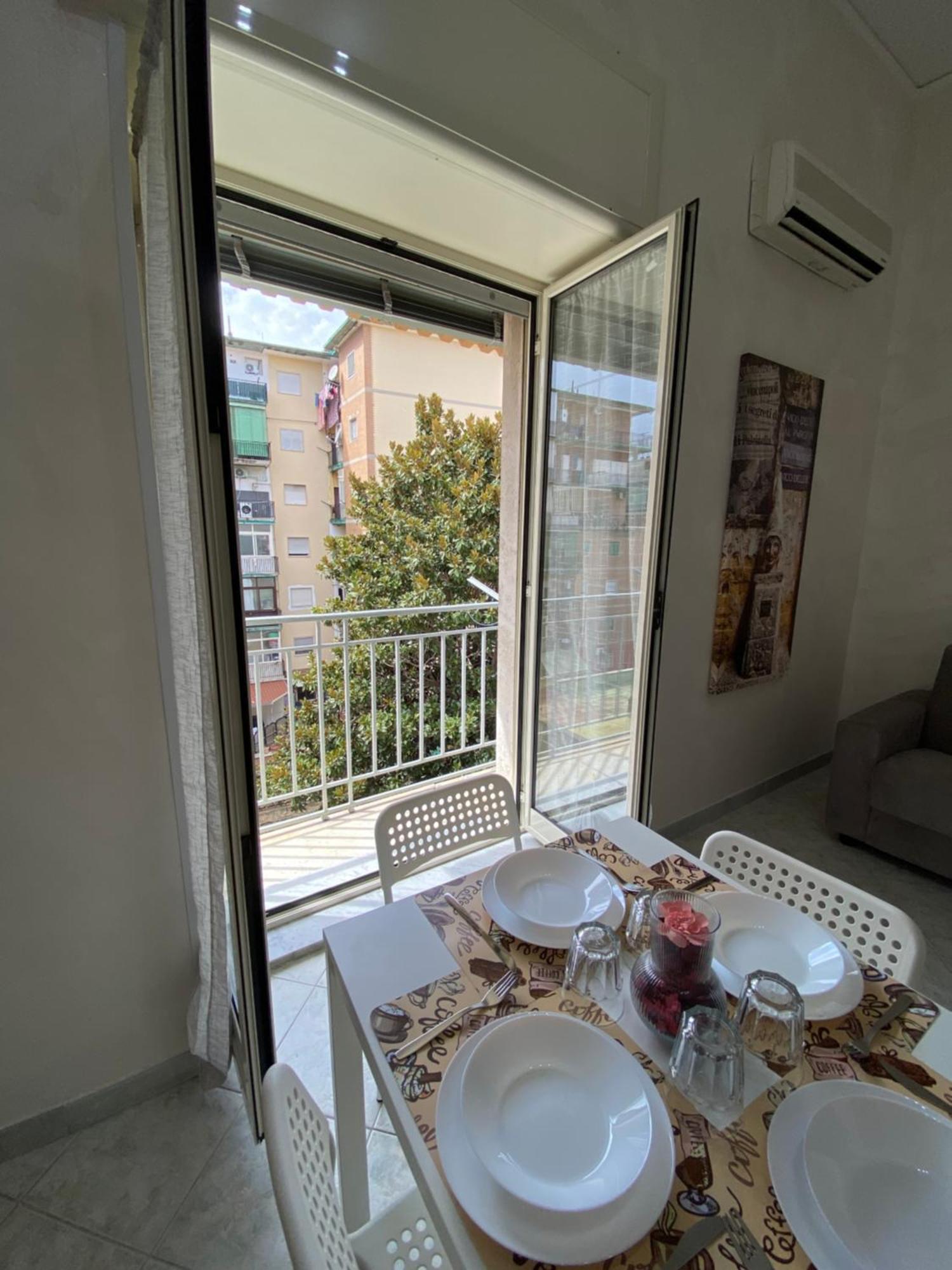 Ellebi Home نابولي المظهر الخارجي الصورة