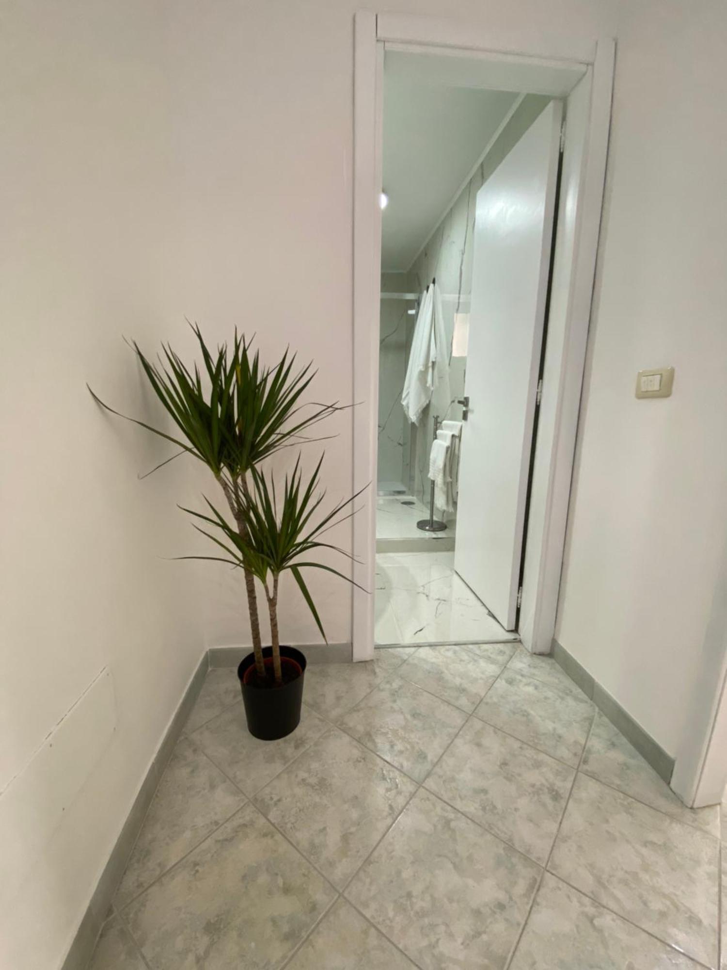 Ellebi Home نابولي المظهر الخارجي الصورة