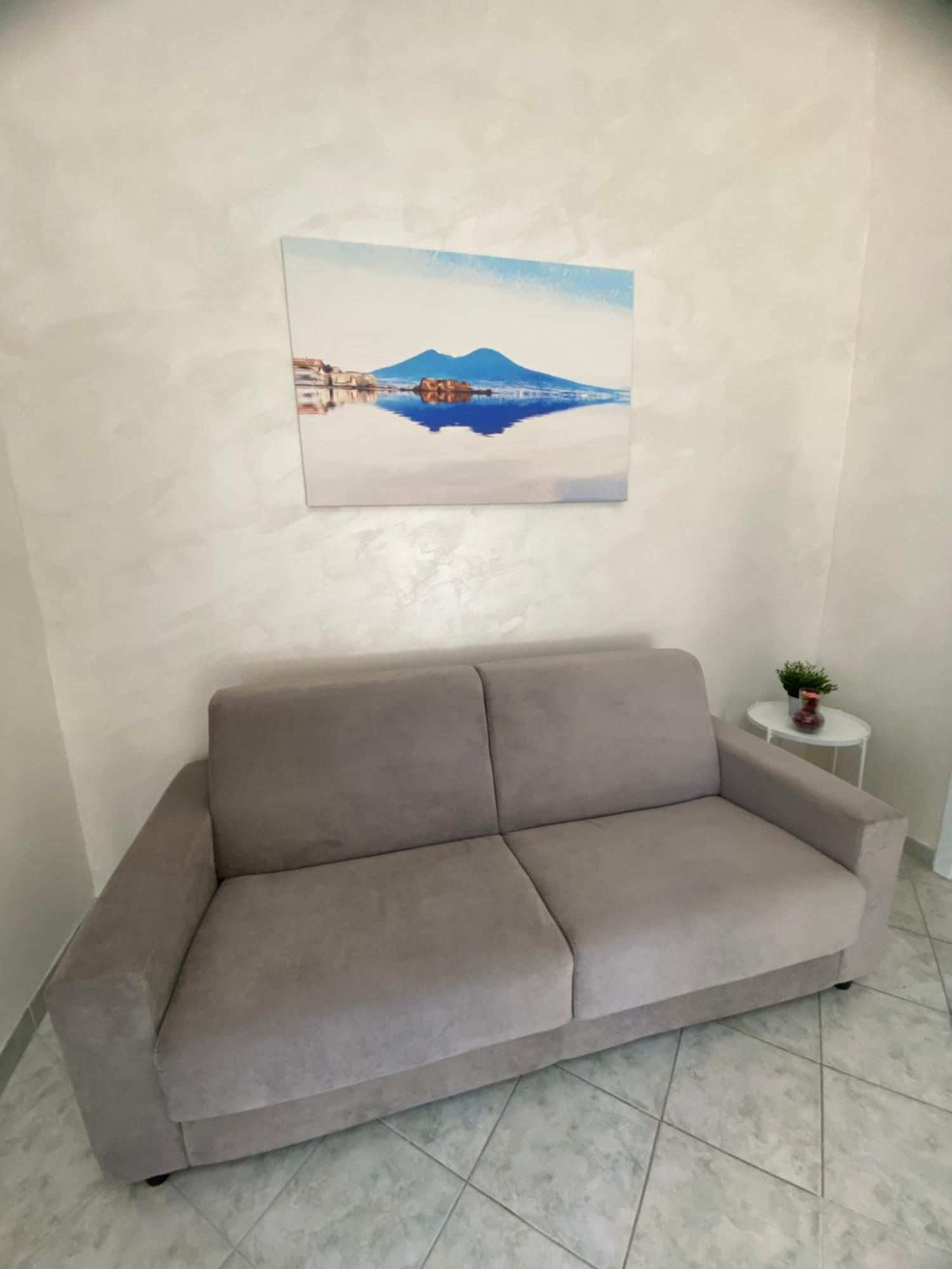 Ellebi Home نابولي المظهر الخارجي الصورة